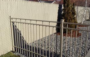 Clôture Avantage et Lévisienne, clôtures à Québec Clôture Frost taupe